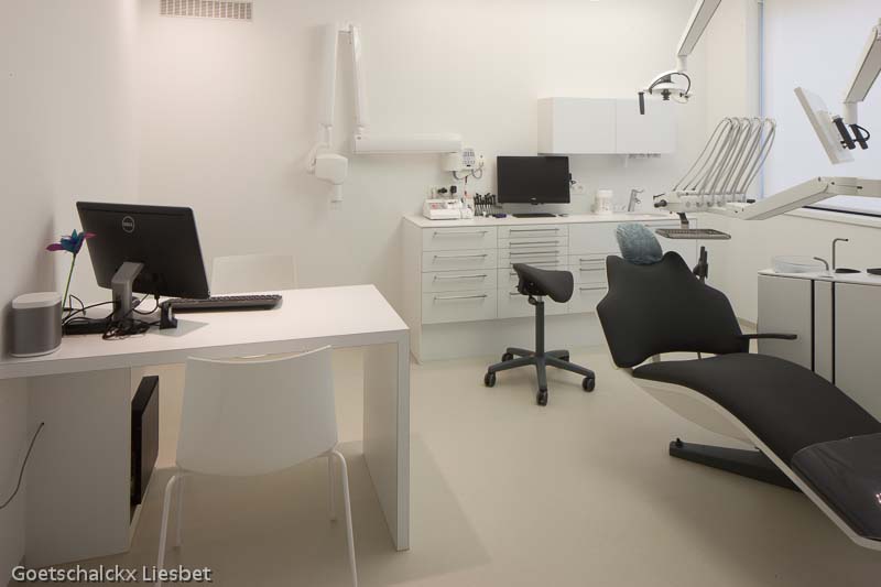 Kempische interieurbouw tandartspraktijk te lommel